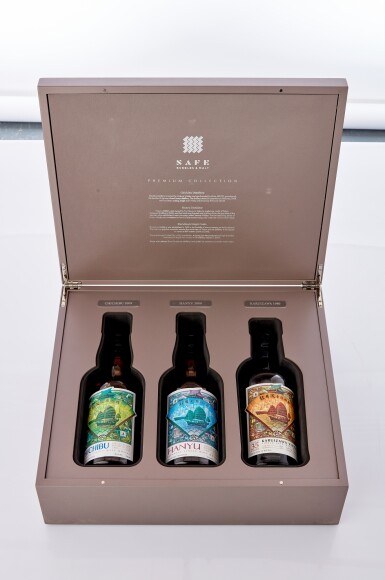 View full screen - View 1 of Lot 6264. 秩父 Chichibu, 羽生 Hanyu, 輕井澤Karuizawa 'Hong Kong' Premium Collection set NV (3 BT70).