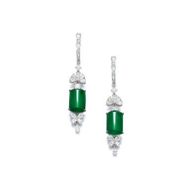 View full screen - View 1 of Lot 1760. PAIR OF JADEITE AND DIAMOND PENDENT EARRINGS 天然翡翠 配 鑽石 吊耳環一對.