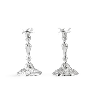 View full screen - View 1 of Lot 85. A Dutch pair of silver candlesticks, Willem Jan Keer, Den Haag, 1767 | Paire de flambeaux en argent par Willem Jan Keer, La Haye, 1767.