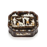 A gold, mother of pearl and tortoiseshell piqué casket, Naples, circa 1730 | Coffret en écaille piquée d'or et nacre, Naples, vers 1730