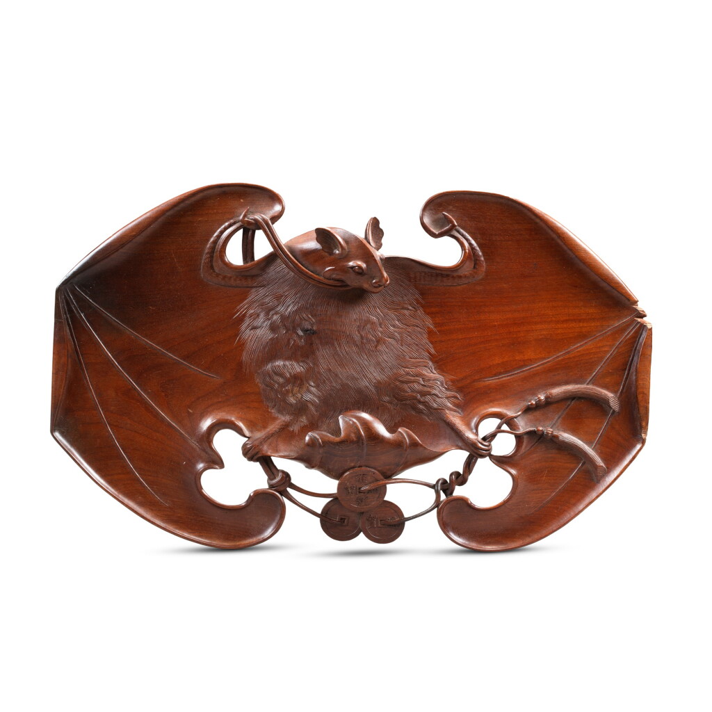 View full screen - View 1 of Lot 165. A carved wood bat-shaped tray, Vietnam, Nguyen dynasty, 20th century | 越南阮朝 二十世紀 木雕蝠形托盤.