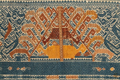 View full screen - View 1 of Lot 96. Tissu cérémoniel palepai "à jonques", Lampung, Sumatra, Indonésie | Ceremonial hanging "ship cloth" palepai, Lampung, Sumatra, Indonesia.