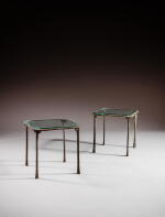 Deux tables d'appoint T098