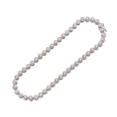 View full screen - View 1 of Lot 550. Illusion-Set Diamond Necklace | 鑽石 項鏈 .