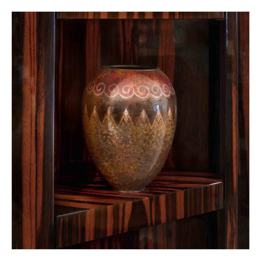 View full screen - View 1 of Lot 225. Vase.