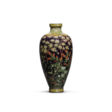 View full screen - View 1 of Lot 12. A fine cloisonné enamel vase | Signed on a silver tablet Kyoto Namikawa (workshop of Namikawa Yasuyuki, 1845-1927), but attributed to Shibata | Meiji period, late 19th century.