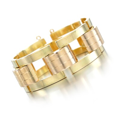 View full screen - View 1 of Lot 29. BRACELET.