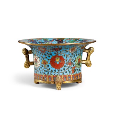 View full screen - View 1 of Lot 3664. A large cloisonné enamel incense burner Ming dynasty, 15th century | 明十五世紀 掐絲琺瑯番蓮紋三足撇口爐.