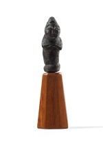 Statuette en pierre, Kissi, Guinée | Kissi stone figure, Guinea