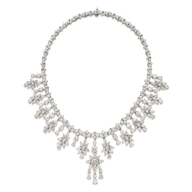 View full screen - View 1 of Lot 2749. Diamond Necklace | 鑽石項鏈.