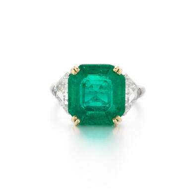View full screen - View 1 of Lot 231. Pederzani, Emerald and diamond ring (Anello con smeraldo e diamanti, Pederzani).