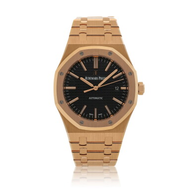 View full screen - View 1 of Lot 105. Royal Oak, Ref. 15400OR.OO.1220OR.01, Pink gold wristwatch with date and bracelet Circa 2017 | 愛彼 | 15400OR.OO.1220OR.01型號「Royal Oak」粉紅金鍊帶腕錶備日期顯示,約2017年製.