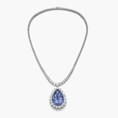 View full screen - View 1 of Lot 1261. Sapphire and Diamond Pendent Necklace | 44.90克拉 天然 「斯里蘭卡」未經加熱藍寶石 配 鑽石 掛墜項鏈.