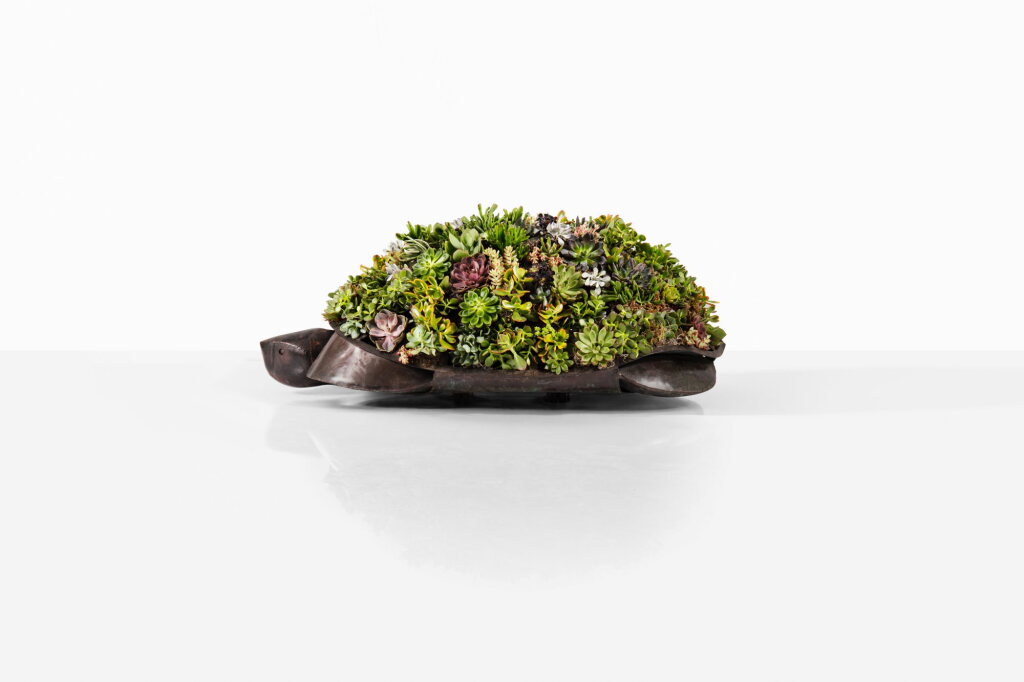 View full screen - View 1 of Lot 74. Tortue Topiaire III.