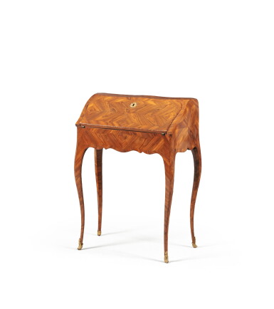 View full screen - View 1 of Lot 164. A LOUIS XV TULIPWOOD AND KINGWOOD SECRÉTAIRE DE PENTE, CIRCA 1750 | SECRÉTAIRE DE PENTE EN PLACAGE DE BOIS DE ROSE ET BOIS DE VIOLETTE D'ÉPOQUE LOUIS XV, VERS 1750.