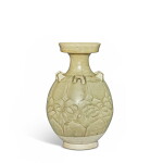 A green-glazed vase, Northern Qi dynasty