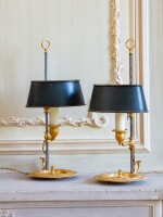 A pair of French Restauration lampes bouillottes, circa 1820-1830 | Paire de lampes bouillottes en bronze doré d'époque Restauration, vers 1820-1830