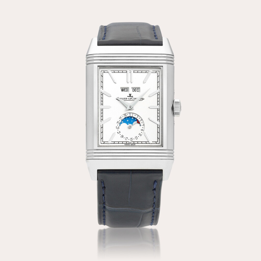 全萤幕检视 - 查看2108Reverso Tribute DuoFace Calendar, Reference Q3918420 A stainless steel reversible dual time zone triple calendar wristwatch with moon phases and day and night indication, Circa 2022 | 積家 | REVERSO TRIBUTE DUOFACE CALENDAR 型號 Q3918420 | 精鋼可翻轉兩地時間全日曆腕錶,備月相及晝夜顯示,約2022年製的1