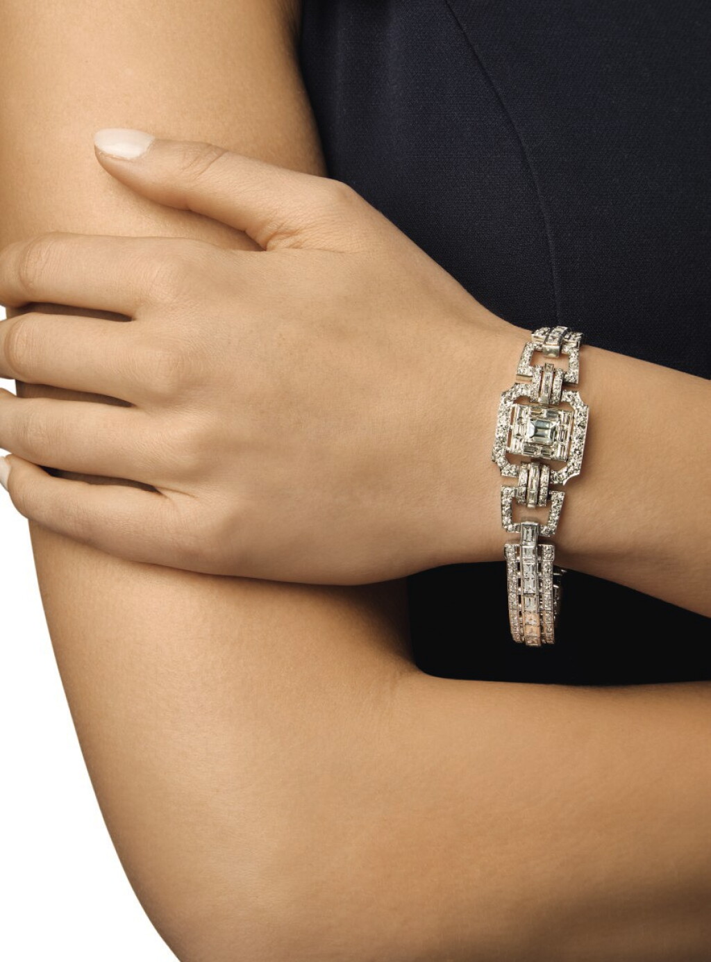 View full screen - View 1 of Lot 136. DIAMOND BRACELET.