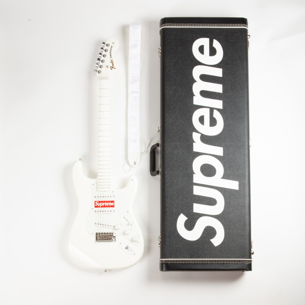 View full screen - View 1 of Lot 30. SUPREME FENDER STRATOCASTER WHITE.