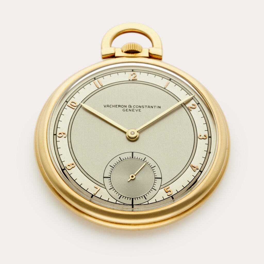 Voir en plein écran - Voir 1 du lot 420. A yellow gold open faced watch, Circa 1940.