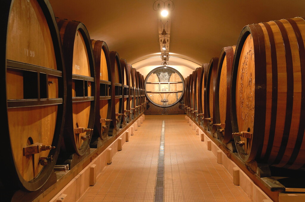 View full screen - View 1 of Lot 8648. Louis Roederer, Cristal Brut 2012 (6 BT).