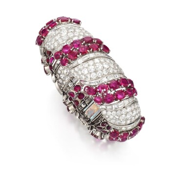 View full screen - View 1 of Lot 256. Ruby and diamond bracelet, 1950s | 紅寶石配鑽石手鏈,1950年代.