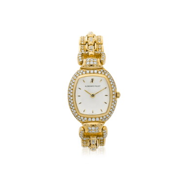 View full screen - View 1 of Lot 307. AUDEMARS PIGUET | REFERENCE 66474BA.ZZ.0879BA.03 AUDEMARINE A YELLOW GOLD AND DIAMOND-SET QUARTZ TONNEAU SHAPED BRACELET WATCH, CIRCA 1990 .