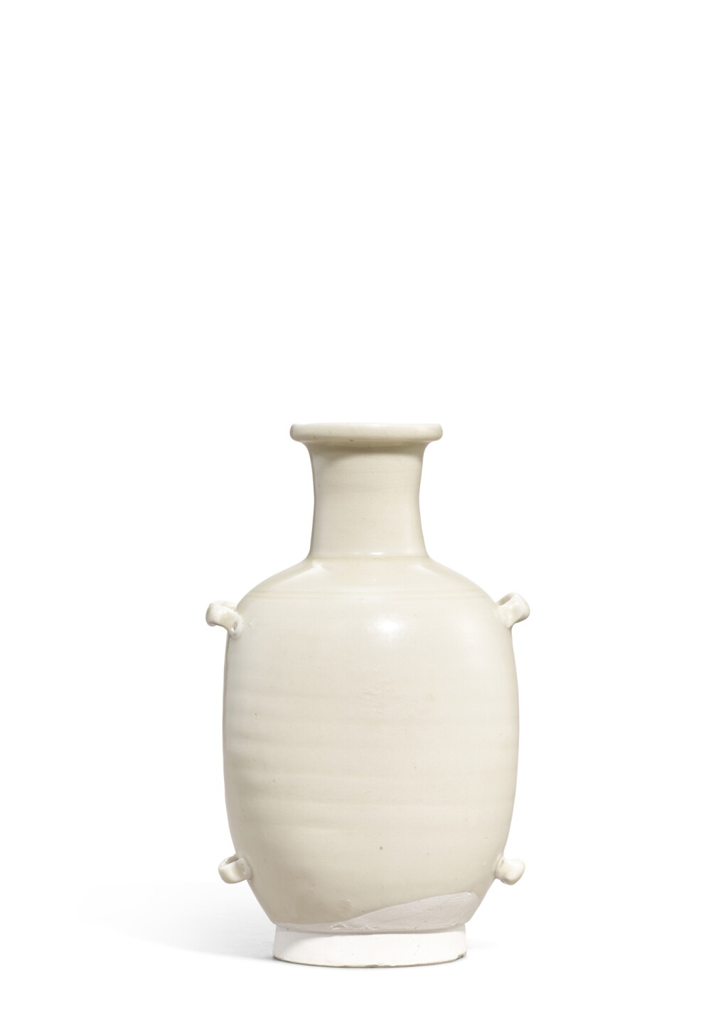 View full screen - View 1 of Lot 3677. A Xingyao loop-handled vase, Five dynasties | 五代 邢窰白釉四繋穿帶壺.