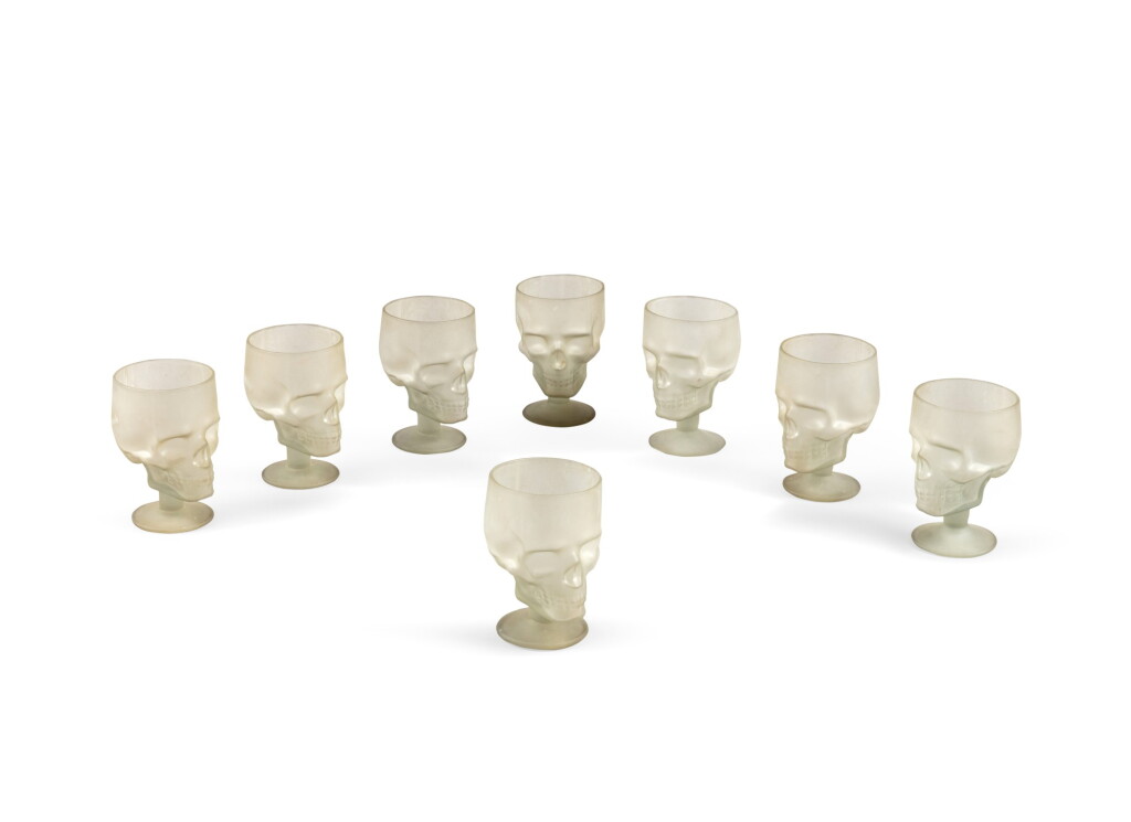 View full screen - View 1 of Lot 2100. A set of eight skull glasses, modern | Suite de huit verres tête de mort, travail moderne.