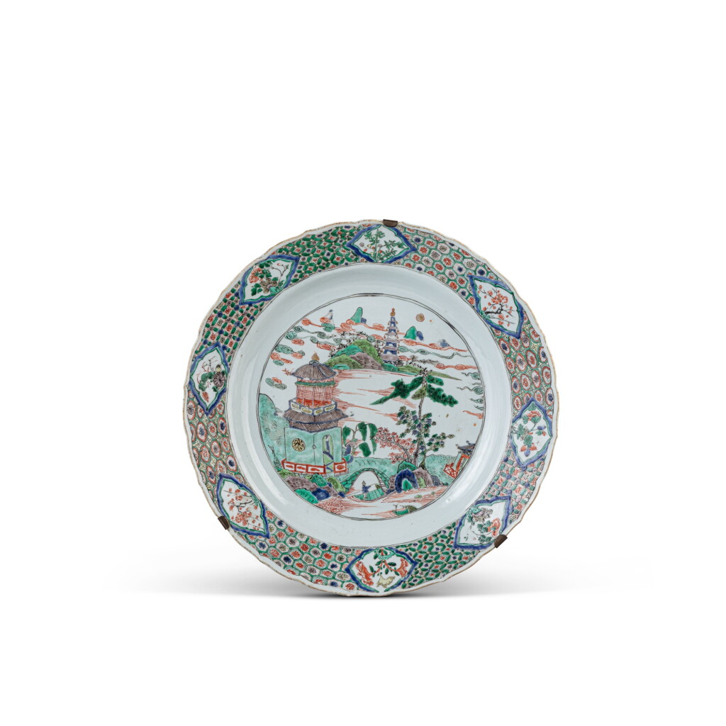 View full screen - View 1 of Lot 725. A famille-verte 'landscape' dish, Qing dynasty, Kangxi period.