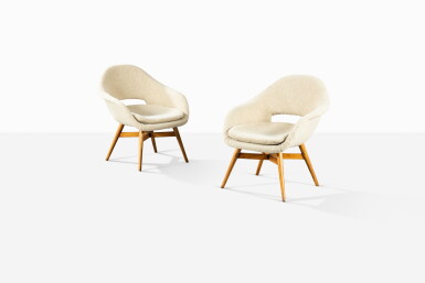 View full screen - View 1 of Lot 88. Paire de fauteuils .