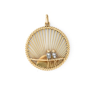 View full screen - View 1 of Lot 145. PENDENTIF DIAMANTS, "INSÉPARABLES", VAN CLEEF & ARPELS, 1957 | DIAMOND PENDANT, 'LOVEBIRDS', VAN CLEEF & ARPELS, 1957.