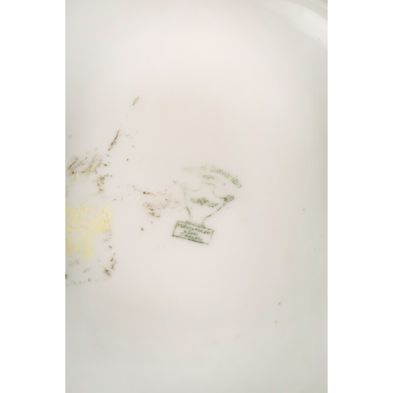 Cover image 0