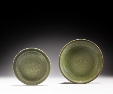 View full screen - View 1 of Lot 108. Two Longquan celadon-glazed ‘diaper’ dishes, Ming dynasty | 明 龍泉窰青釉劃花盤一組兩件.