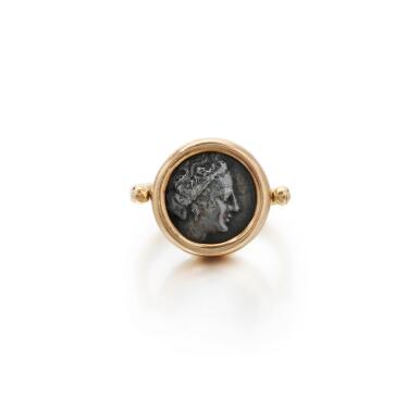 View full screen - View 1 of Lot 79. Swivel coin ring (Anello capovolgibile con moneta).