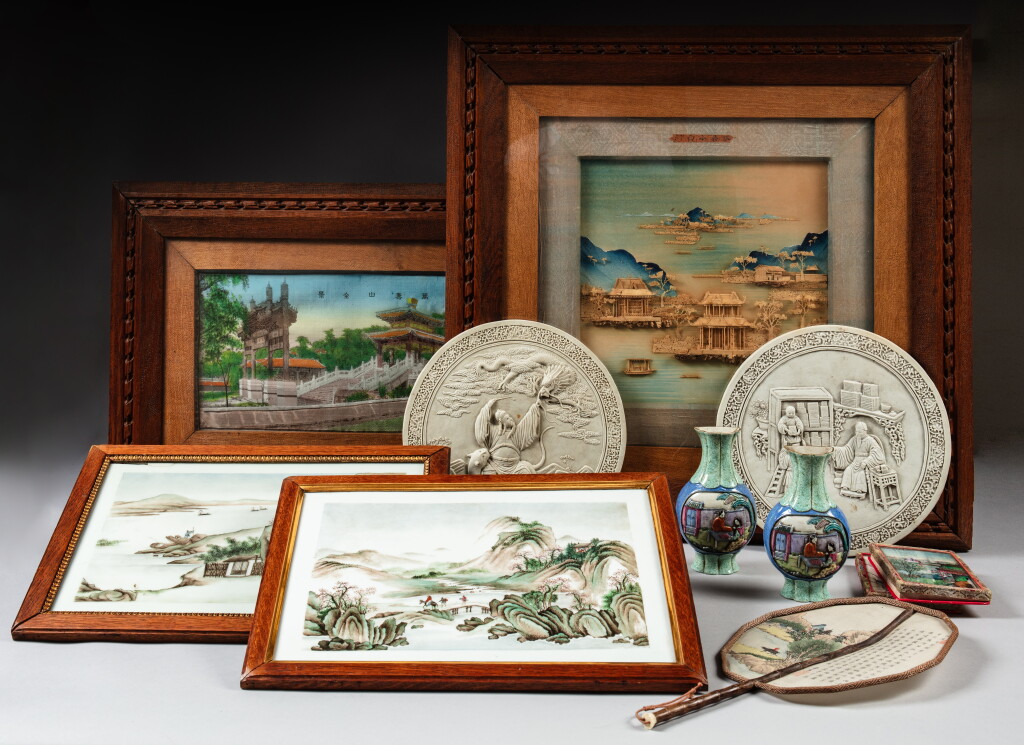 View full screen - View 1 of Lot 22. A group of ceramics, paintings and frames from the Père Ducarme collection, circa 1900 - 1933 | 約1900至1933年 杜嘉梅神父瓷器及繪畫收藏 一組十一件.