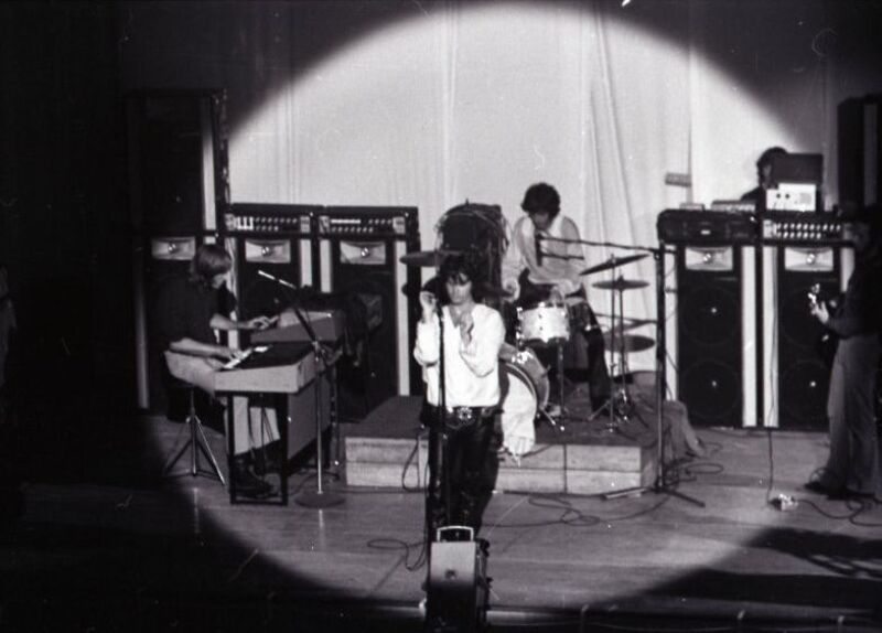 Cover image 0