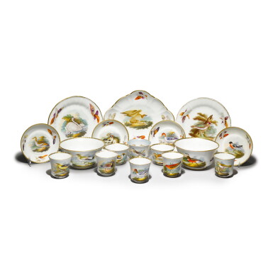 View full screen - View 1 of Lot 187. AN ASSEMBLED WEDGWOOD BONE CHINA ORNITHOLOGICAL PART-SERVICE CIRCA 1815.