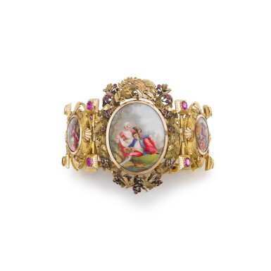 View full screen - View 1 of Lot 6. Bracelet miniatures sur porcelaine et rubis | Porcelain miniatures and ruby bracelet.