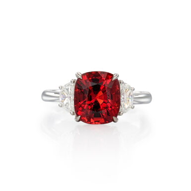 View full screen - View 1 of Lot 609. Spinel and Diamond Ring | 天然「緬甸」未經加熱尖晶石 配 鑽石 戒指 (尖晶石重約 3.78克拉 ).
