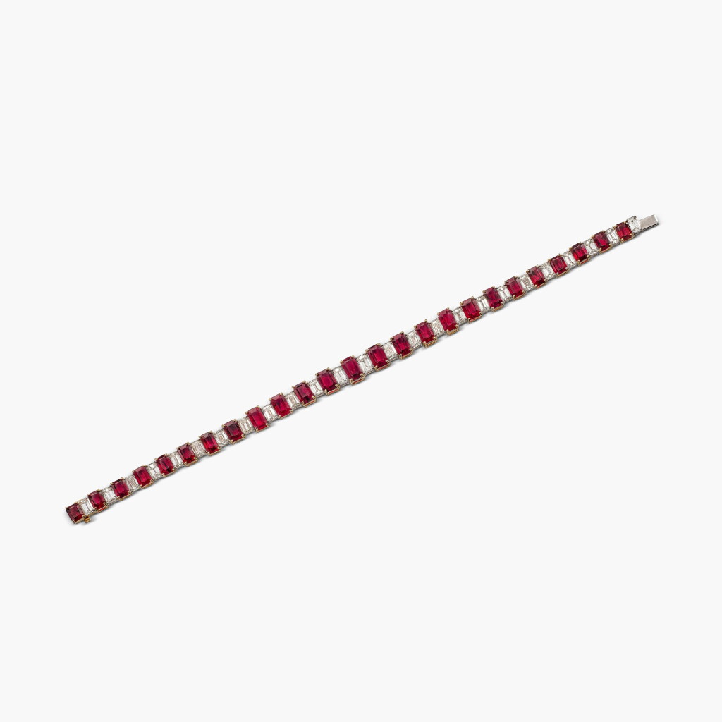 View full screen - View 1 of Lot 1644. Ruby and Diamond Bracelet | 紅寶石 配 鑽石 手鏈.