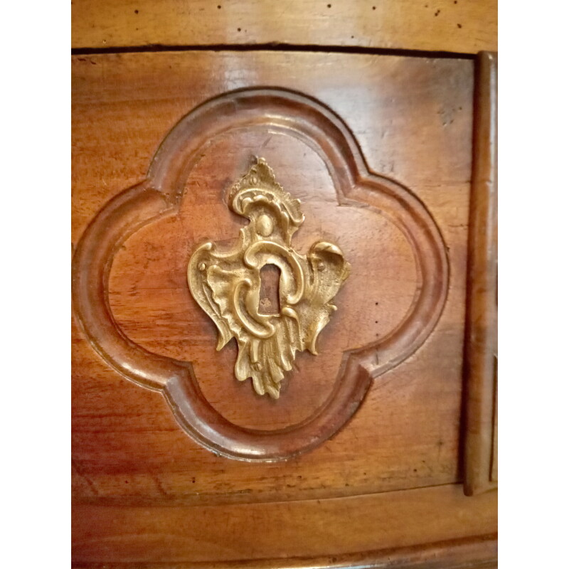 Cover image 0