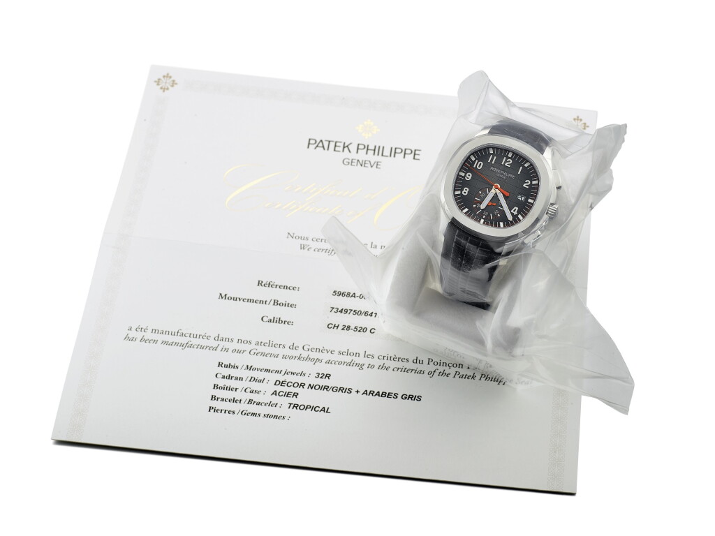 View full screen - View 1 of Lot 2084. Patek Philippe | Aquanaut Chronograph, Reference 5968, A stainless steel chronograph wristwatch with date in single factory seal, Circa 2020 | 百達翡麗 | Aquanaut Chronograph 型號5968 精鋼計時腕錶,備日期顯示,原廠未開封,約2020年製.
