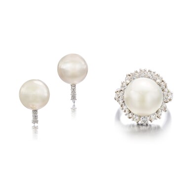 View full screen - View 1 of Lot 1921. Cultured Pearl and Diamond Ring and a Pair of Earrings 養殖珍珠 配 鑽石戒指 及 耳環.