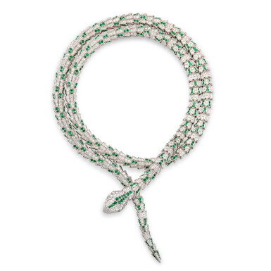 View full screen - View 1 of Lot 340. 'Serpenti' Emerald and Diamond Necklace | 寶格麗 | 'Serpenti' 祖母綠 配 鑽石 項鏈.