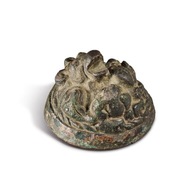 View full screen - View 1 of Lot 40. A bronze 'bear' weight, Han dynasty.