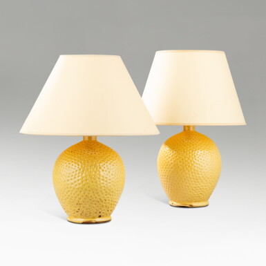 View full screen - View 1 of Lot 111. Paire de lampes.