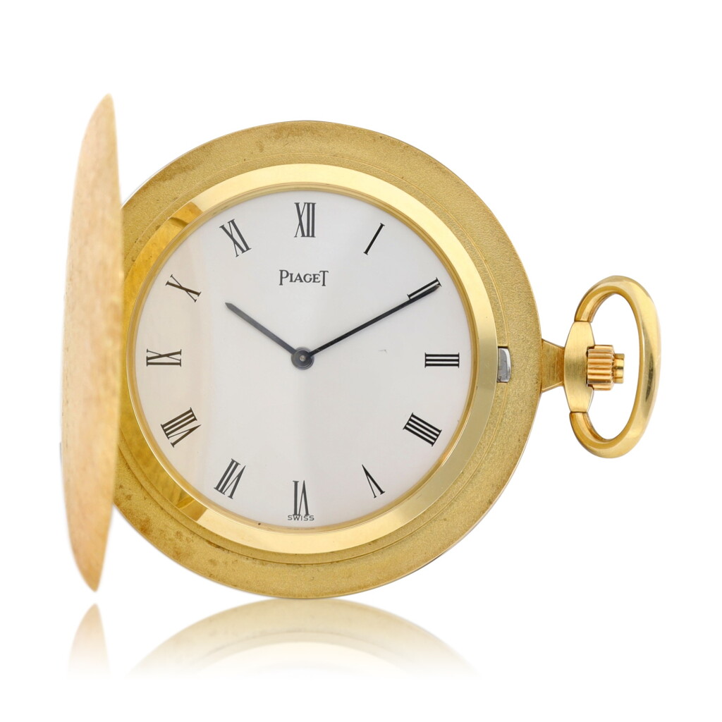 View full screen - View 1 of Lot 8040. Piaget | A yellow gold hunting case keyless watch, Circa 1970 | 伯爵 | 黃金獵殼懷錶,約1970年製.