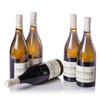 View full screen - View 1 of Lot 318. Puligny Montrachet, Clos de la Mouchère 2014 Domaine Henri Boillot (5 BT).